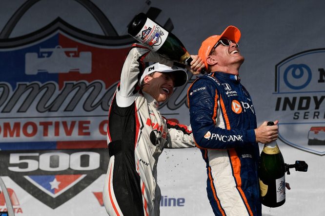 IndyCar St Louis: Dixon wins, Newgarden hits the wall
