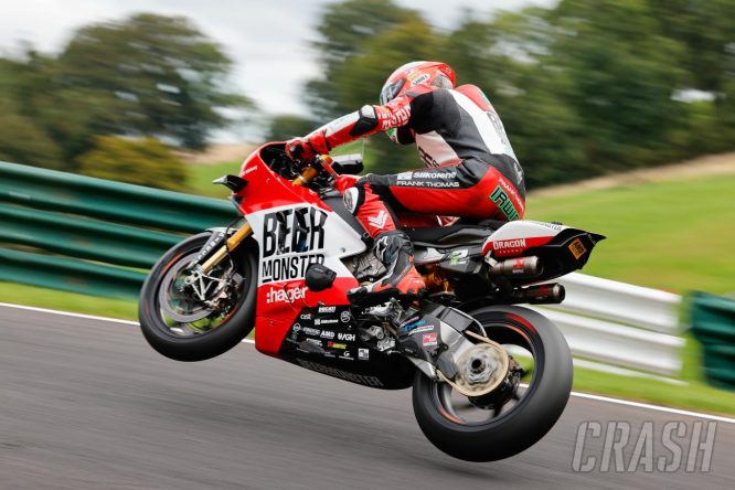 British Superbikes &#8211; Cadwell Park: Irwin back on top