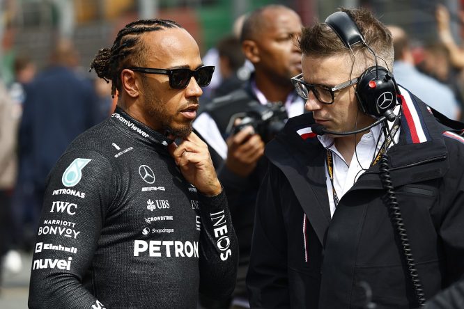 &amp;quot;Unfinished business&amp;quot; motivated Hamilton to extend Mercedes F1 deal