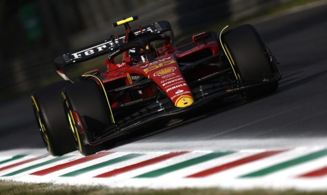 Sainz back on top in final Italy practice