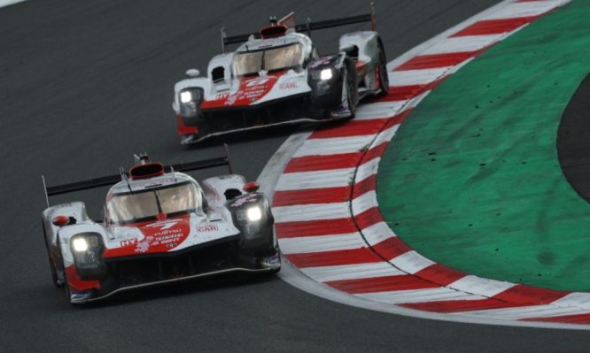 Toyota resists Porsche pressure to take Fuji 1-2