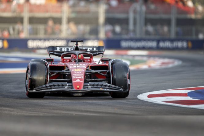 Leclerc leads, lizards star in first Singapore GP practice