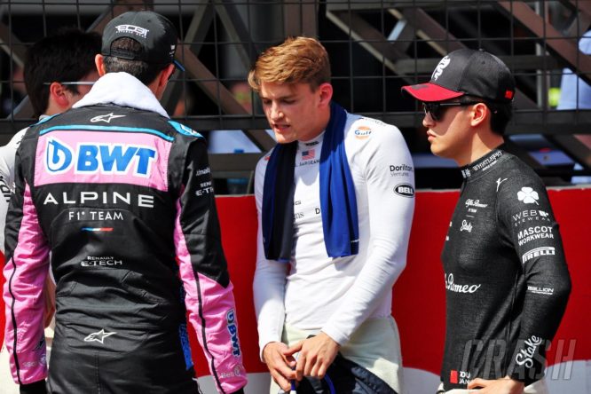 Two F1 drivers are fighting for their futures &#8211; the race is on