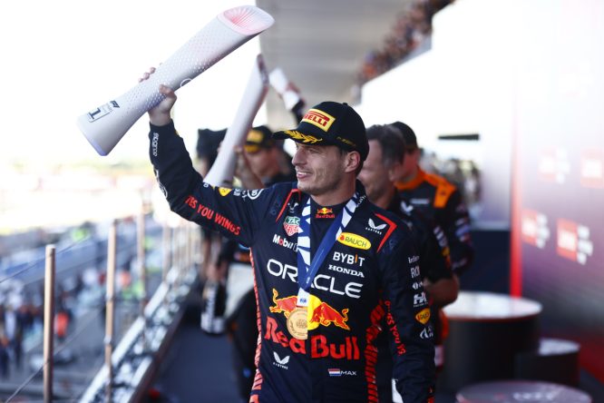 Verstappen hails &#8216;UNBELIEVABLE&#8217; Red Bull team as title clinched at Japanese GP