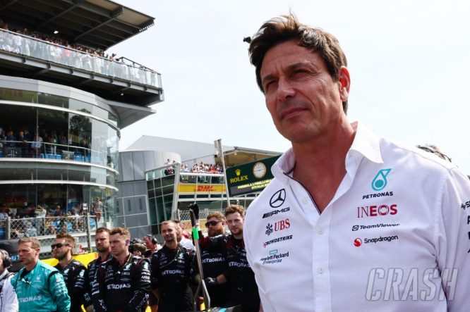 Toto Wolff replacement revealed as he skips a race to undergo surgery