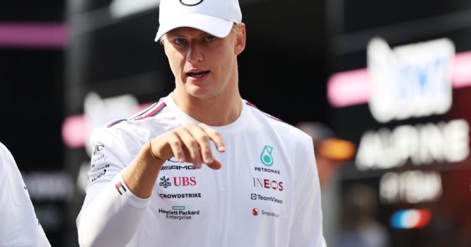 Alpine confirms Schumacher talks as hopes of 2024 F1 seat fade