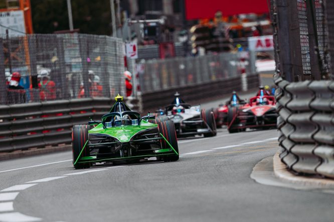 Podcast: How customer teams conquered Formula E in 2023