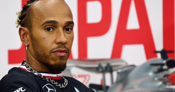 Hamilton baffled by Mercedes progress: We&#8217;re no better than last year