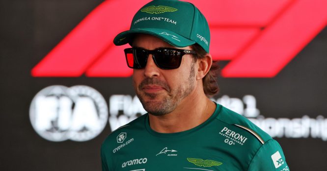 Alonso calls Aston Martin to make off-track F1 improvements