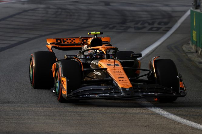 Norris: Revised McLaren F1 car quicker but has same issues