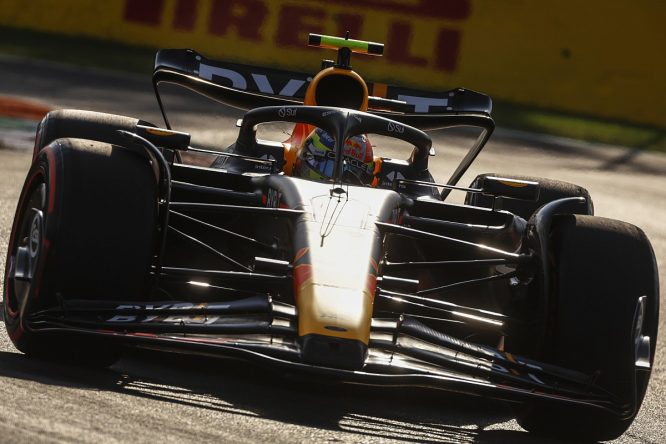 Perez went “blind” into qualifying after Friday crash
