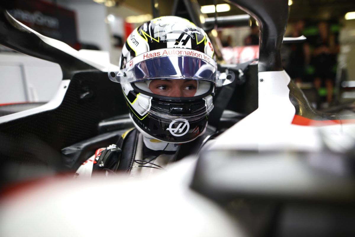 Rookie Phenom Stuns in Debut FP1 with Haas F1 Team