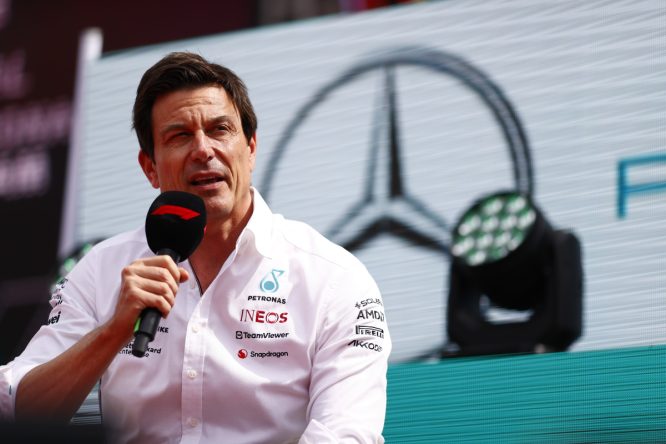 Wolff gives insight on Mercedes&#8217; championship fight