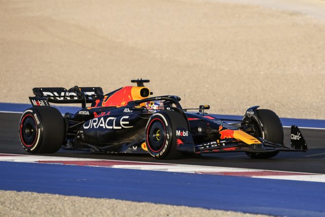 Verstappen fastest as track conditions cause issues in Qatar Grand Prix practice
