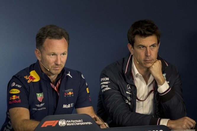 Horner claims Wolff is &#8216;plotting&#8217; after Red Bull seal title