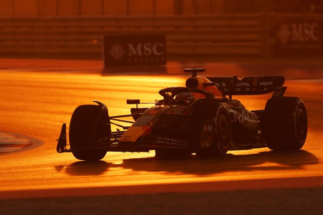 Perfect Friday for Verstappen as he CLINCHES pole at Qatar Grand Prix