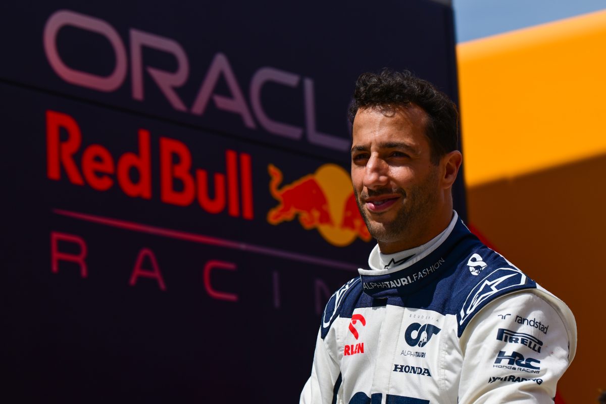 Red Bull chief hails &#8216;UNBELIEVABLE&#8217; Ricciardo after Perez outqualified by AlphaTauri