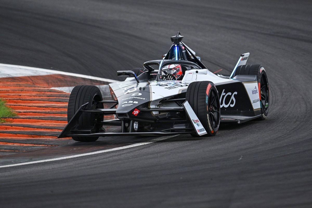 Evans Takes on Valencia Test and Emerges Victorious, Feeling More Confident Than Ever!