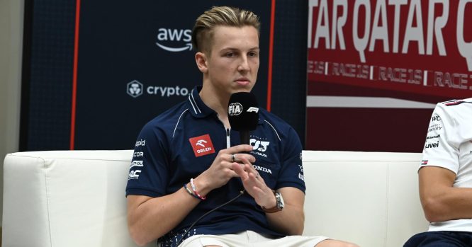 Lawson reveals Ricciardo call over Qatar GP drive