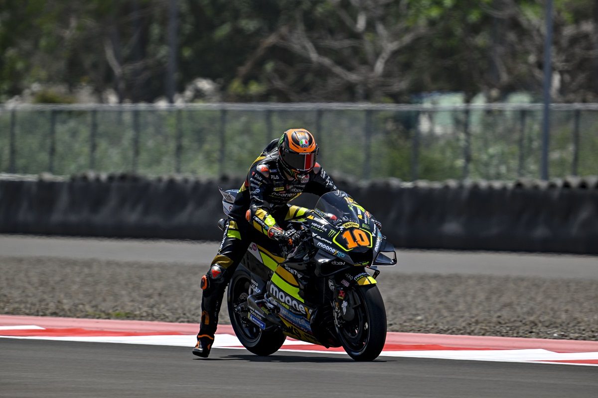 Marini flies to maiden MotoGP pole in Indonesia, Bagnaia misses Q2 en-route to 13th