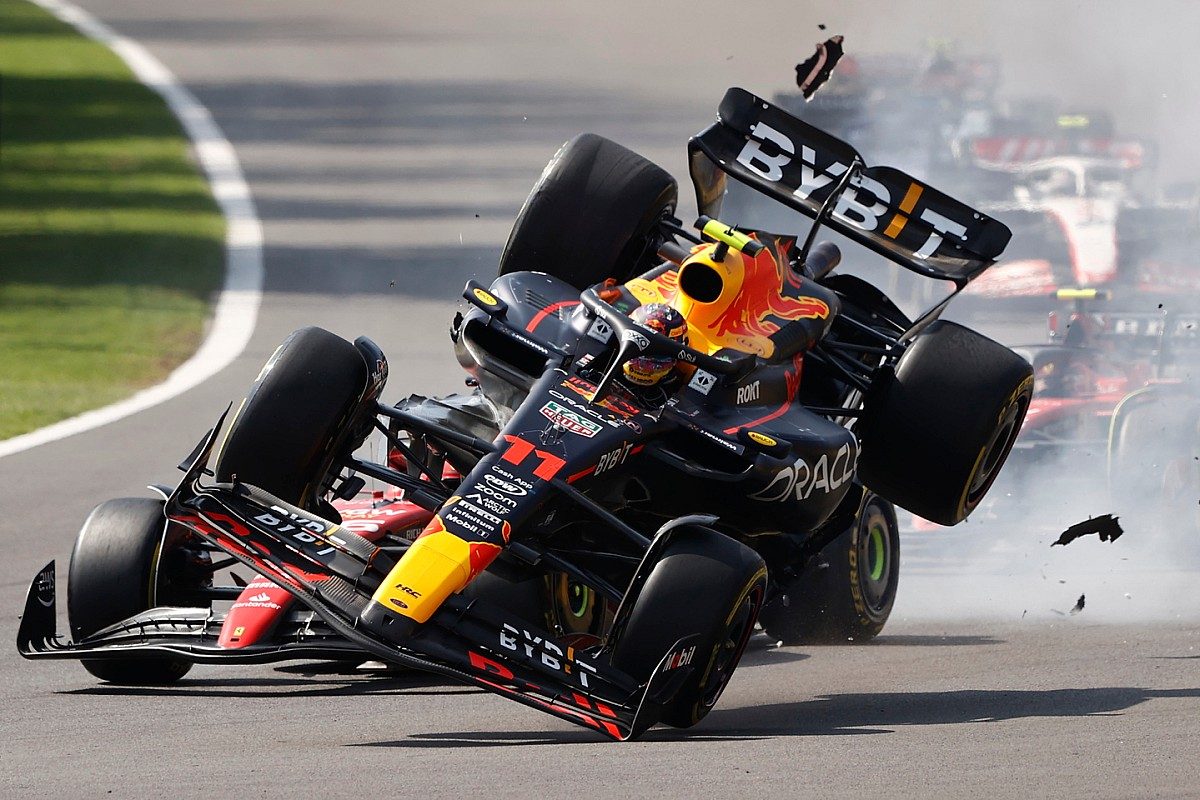 Unleashing the Beast: A Fearless Move by Perez at F1 Mexico Turn 1 Leaves Horner Speechless