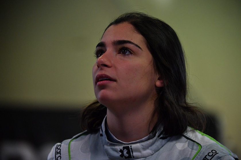 Jamie Chadwick&#8217;s Spectacular Comeback: The Unstoppable Force Returns to Andretti Global for the Thrilling &#8217;24 Indy NXT Season