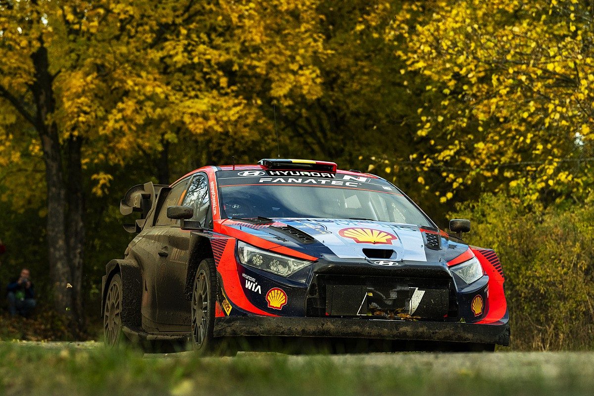 Thrilling WRC Central Europe: Evans&#8217; Devastating Crash Shifts Title Possibilities in Rovanpera&#8217;s Favor
