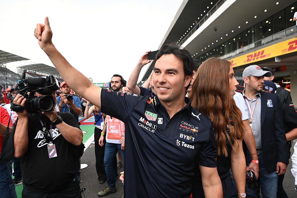 Striking the Perfect Balance: Perez Aims to Create a Restrained yet Accessible Mexico F1 Paddock