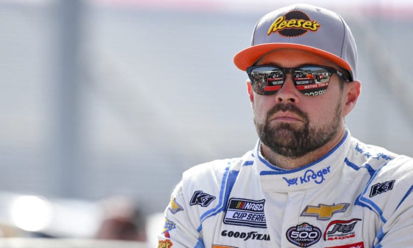 Stenhouse&#8217;s Remarkable Milestone: Reflecting on 400 Starts and Embracing the Road Ahead