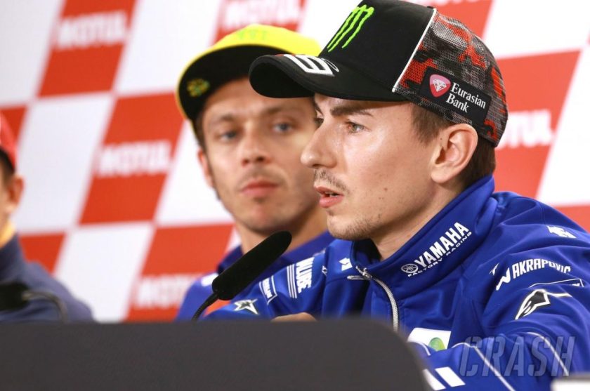 Legendary Duel: Jorge Lorenzo and Valentino Rossi&#8217;s Historic Battle for the Valencia Title
