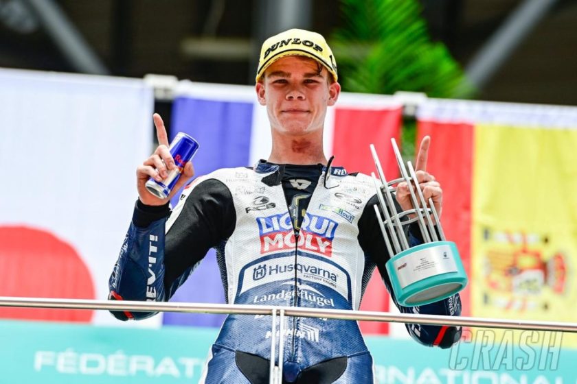 Breaking Barriers: Veijer Takes Malaysian Moto3 by Storm with a Groundbreaking Victory