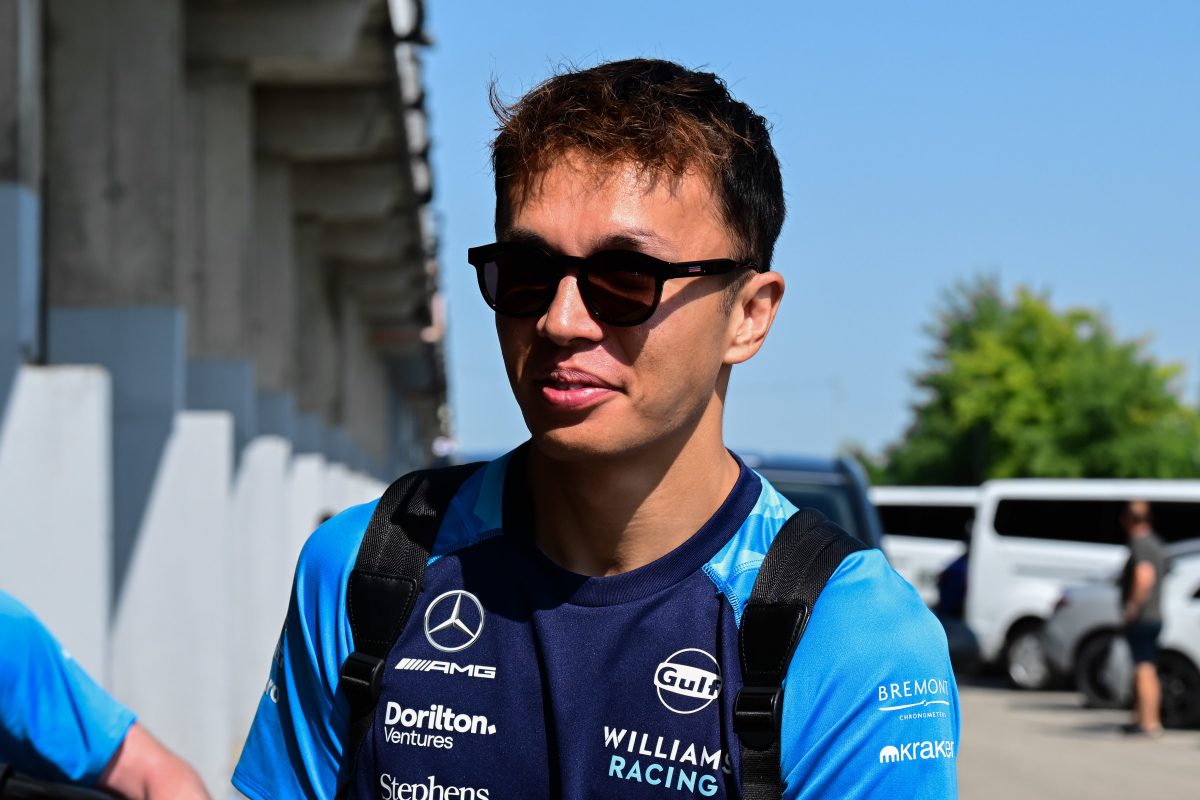 Unfiltered Insight: Albon Delivers Candid and Expletive-Laden Advice from F1 Team Boss