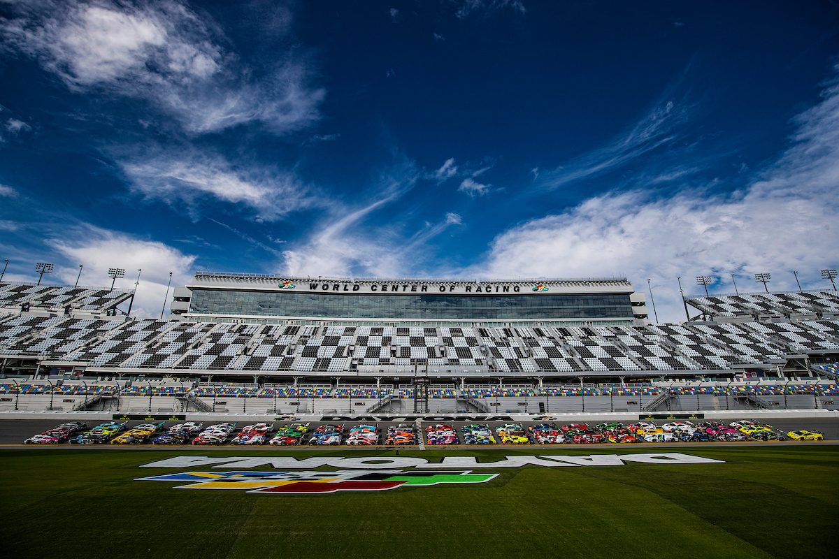 The Race of Legends: Witness the Heart-Pounding Spectacle of the Stacked 60-Car Field at the 62nd Daytona 24