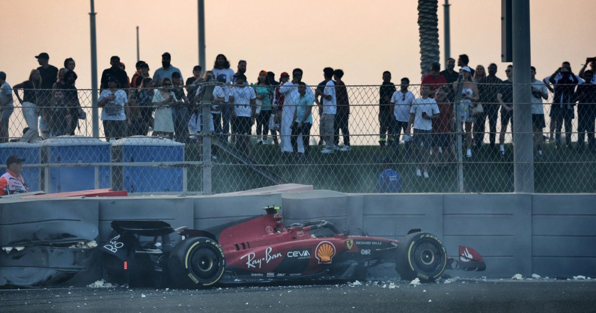 Sainz&#8217;s Abu Dhabi FP2 Crash: Unveiling the Spectacular Story Behind the High-Speed Drama