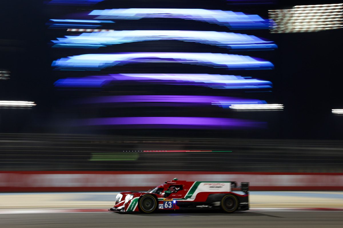 Toyota in control at halfway point, LMP2 fights excite in Bahrain