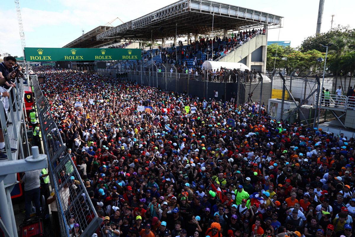 Safety Oversights at Brazilian GP Pose Serious Concerns for Spectators