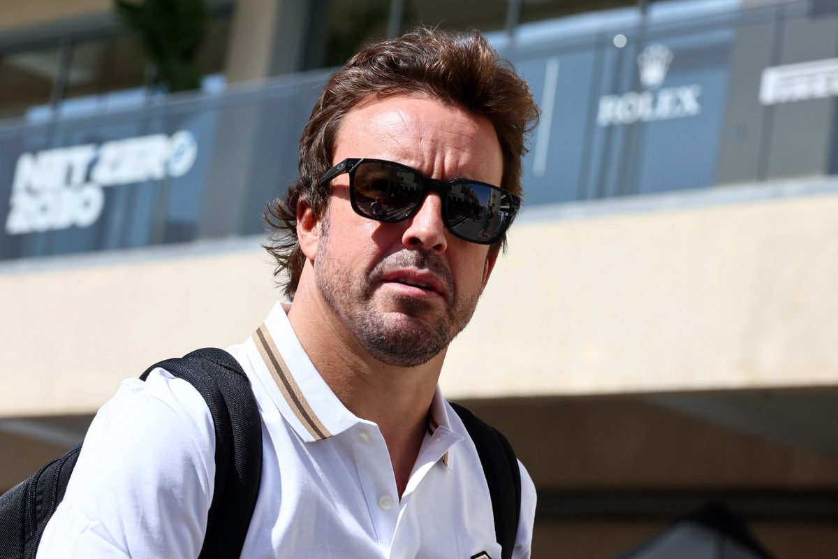 Alonso ‘sorry for the fans’ after disrupted Abu Dhabi FP2 session