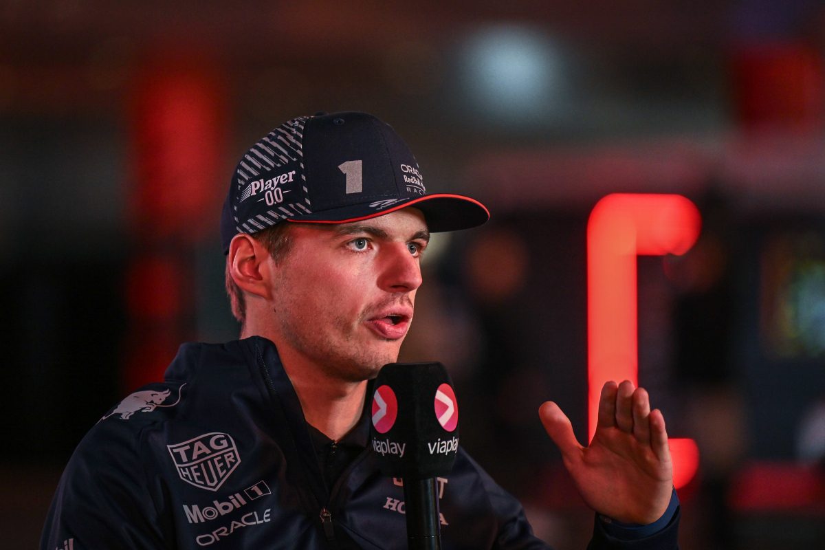 Explosive Verstappen Dominates Las Vegas Qualifying, Unleashes Fiery Criticism on F1 Rival