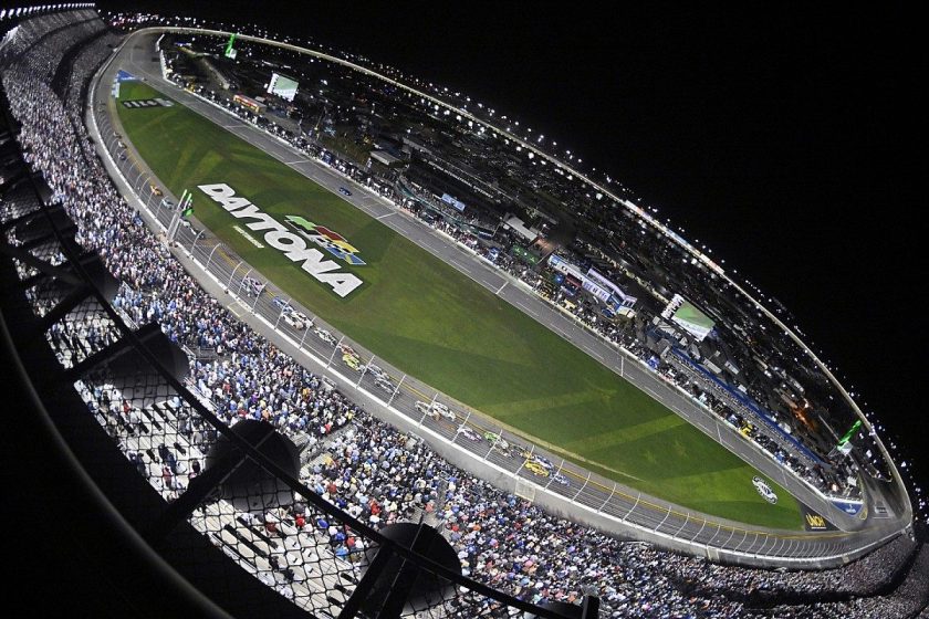 The Ultimate Showdown: A Sensational Sellout for the 2024 Daytona 500!