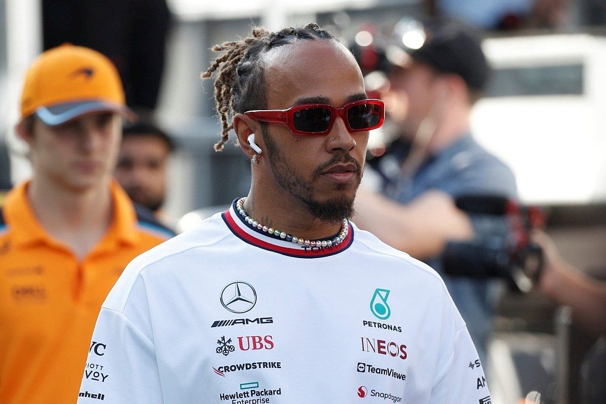 Unmasking Hamilton&#8217;s Vulnerability: Reflecting on Self-Doubt and the Tantalizing Retirement Temptation in the Aftermath of Abu Dhabi 2021