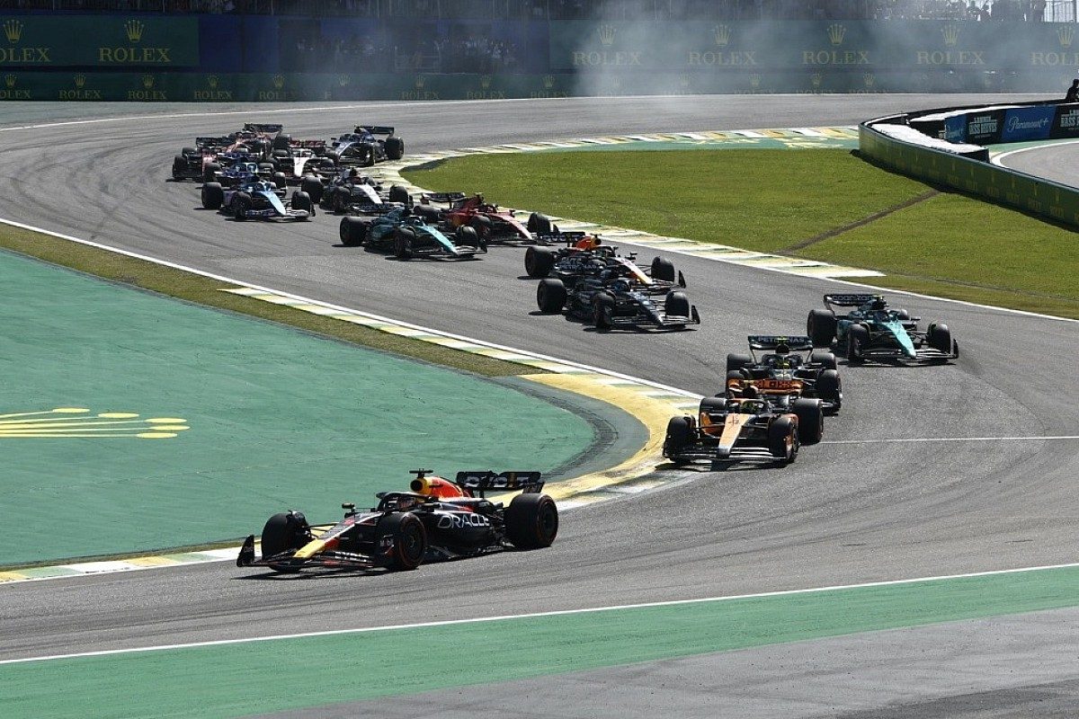 Breaking Records and Dominating the Track: Max Verstappen Emerges Victorious in the Thrilling 2023 F1 Brazilian GP