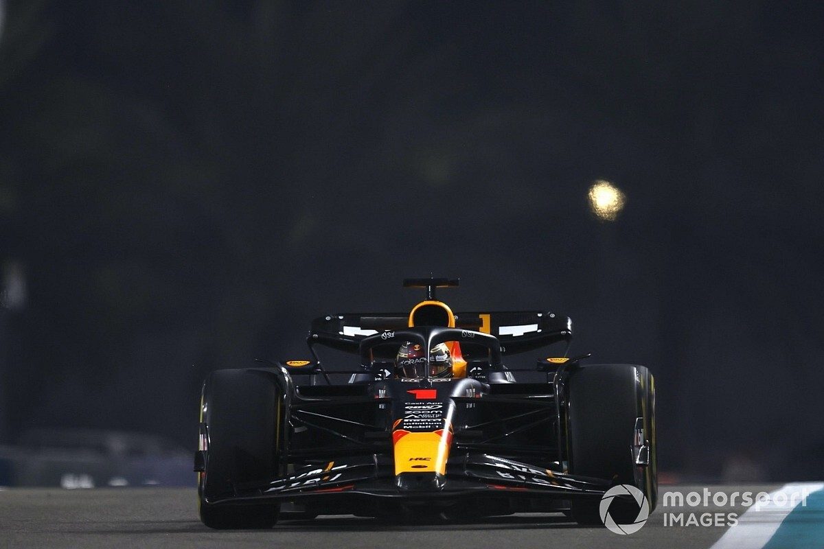 Max Verstappen Roars to Victory in Thrilling 2023 F1 Abu Dhabi GP Grand Finale