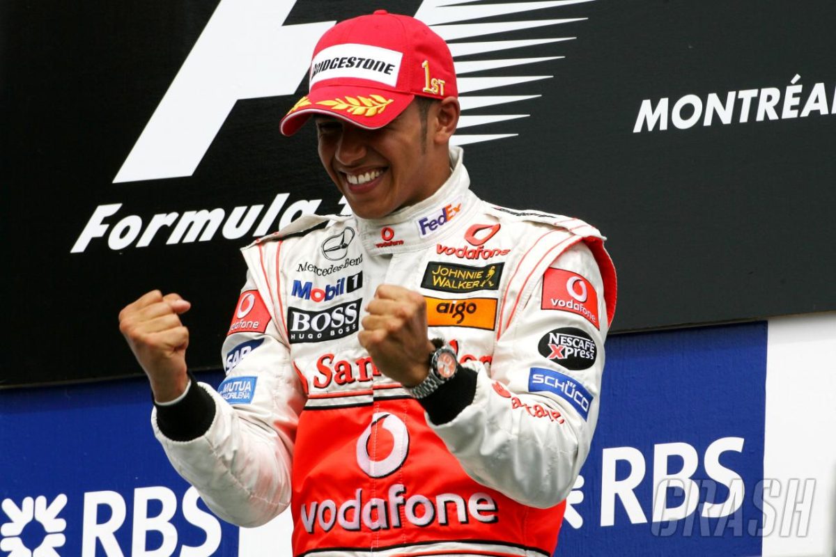 A Historic Triumph: Hamilton&#8217;s Winning F1 Race Suit Sets Auction Records