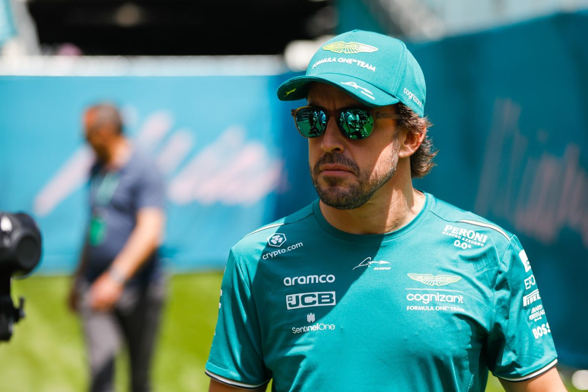 Revving up the Pressure: Aston Martin&#8217;s Crucial Decision on Alonso&#8217;s Future Puts Them Under the Spotlight