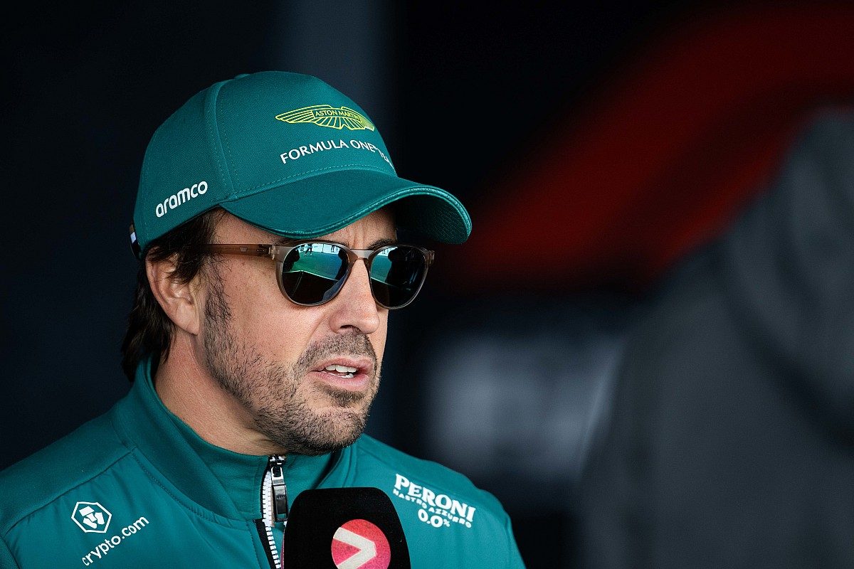 Alonso: Aston Martin faces &quot;tricky period&quot; as it makes next step in F1