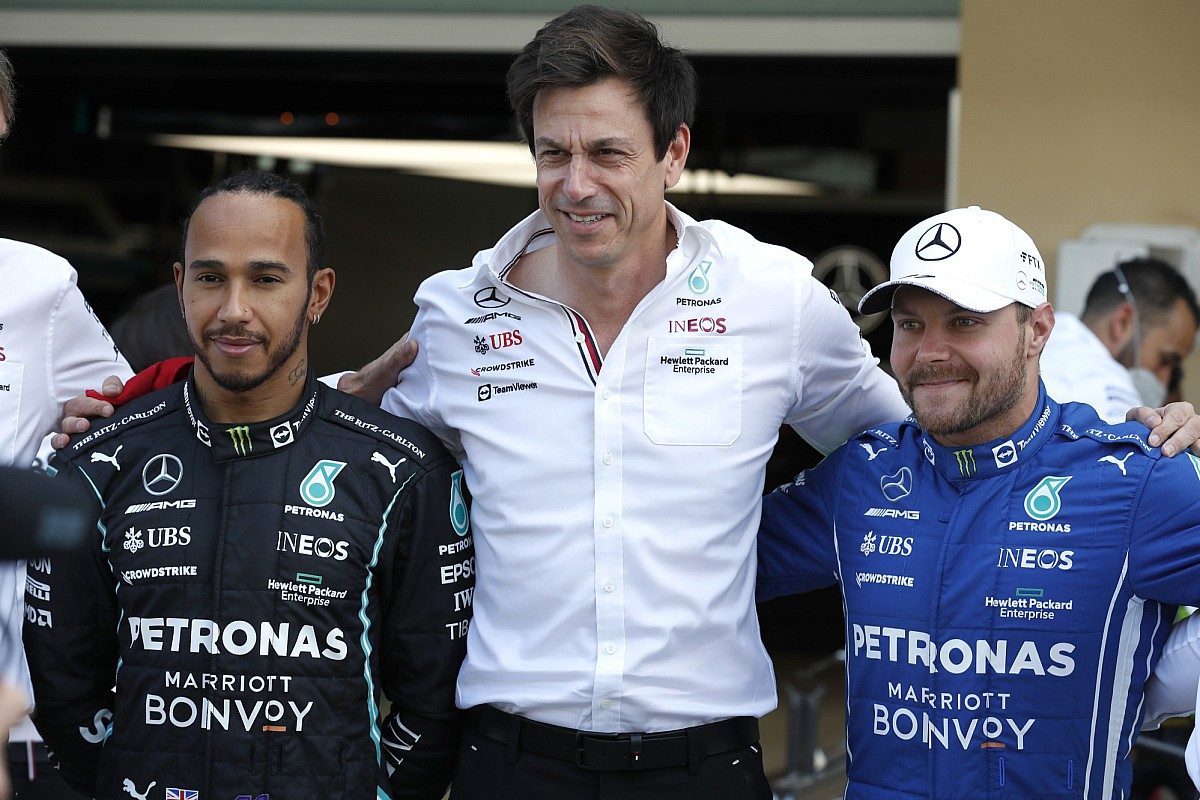 The Battle of Champions: Valtteri Bottas vs. Lewis Hamilton &#8211; A Five-Year Clash of Titans at Mercedes F1