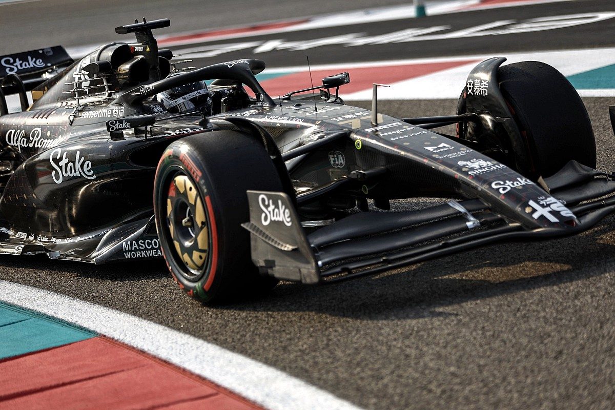 Valtteri Bottas Gives Thumbs Up to Futuristic Sauber F1 Car Design for 2024