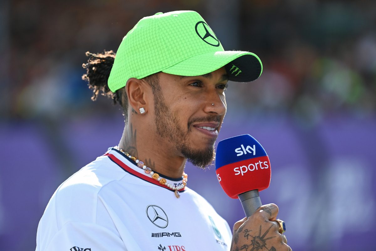 Breaking News: Hamilton Shocks F1 World with Rival Team Move as McLaren Secure Epic Return Signing