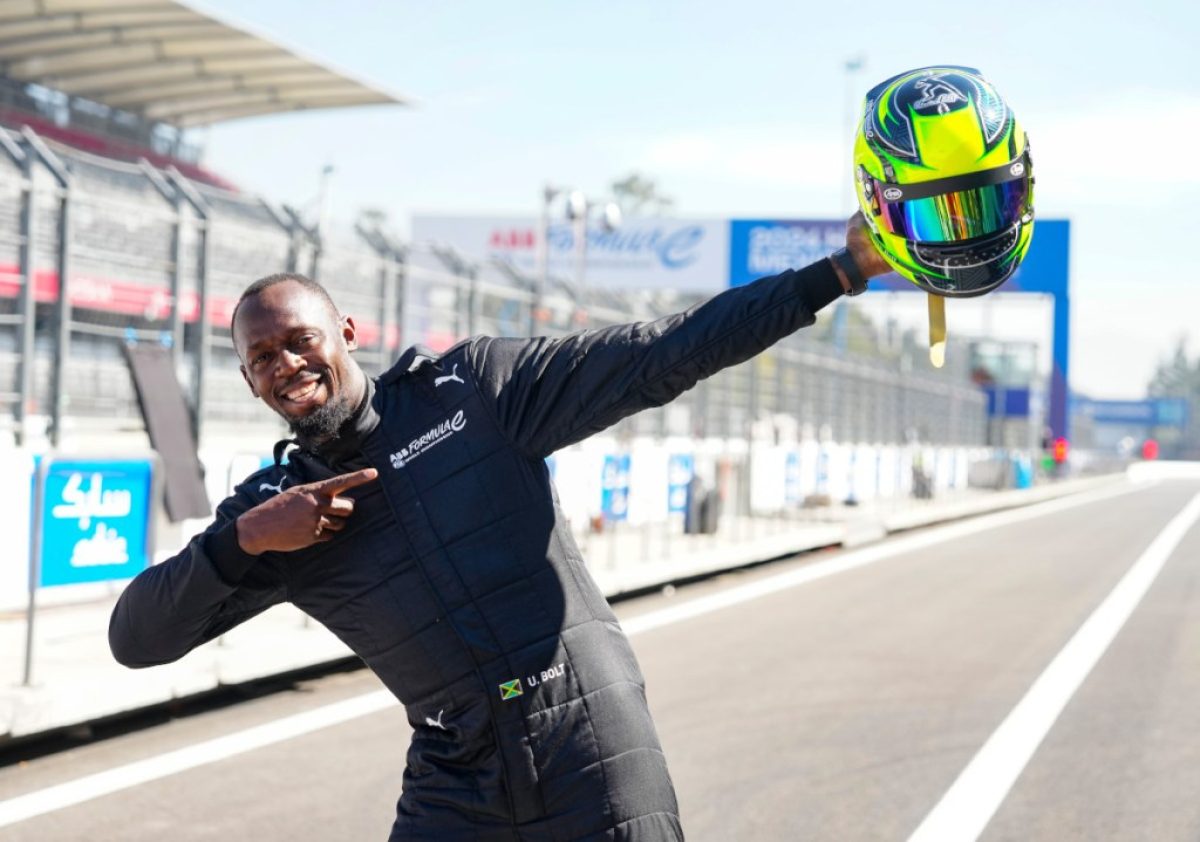 Usain Bolt lit up after driving Formula E&#8217;s GENBETA car in Mexico