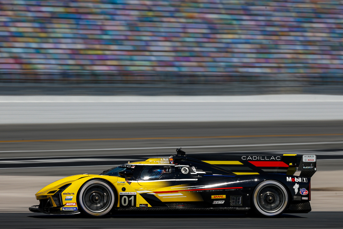 Dixon Dominates Opening Practice at Daytona 24 Hours with Lightning-Fast Speed